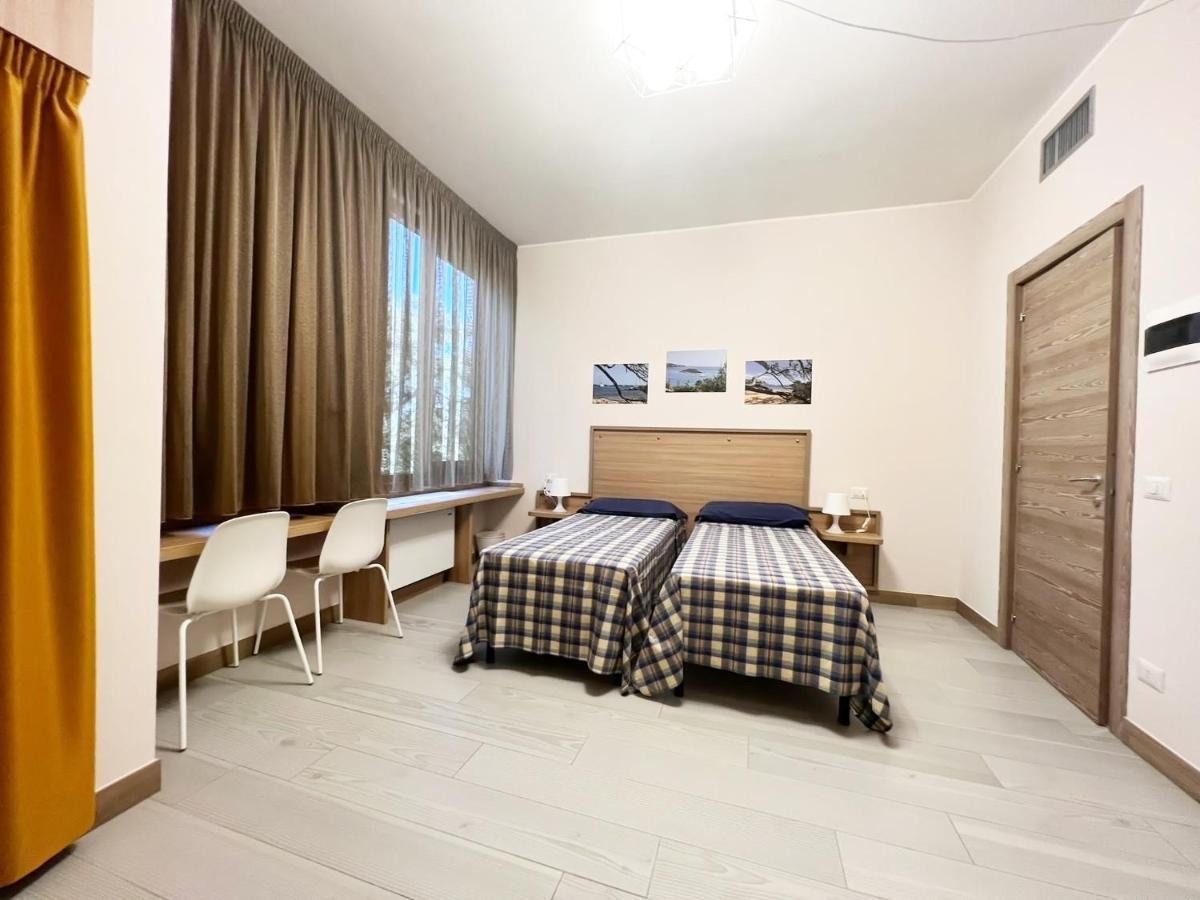 Sissi Comfort Rooms Foresteria Lombarda Monza Exteriör bild